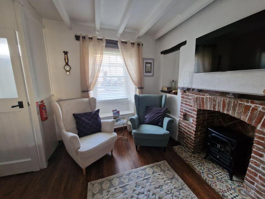 Black Cat Cottage - Central Pickering Grade 2 Listed Cottage Extérieur photo